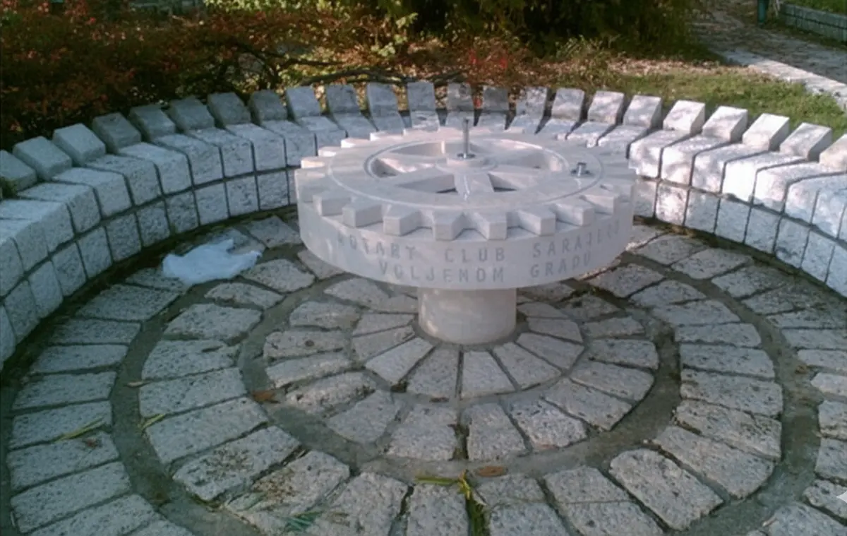 Naši Projekti: Rotary česma u Sarajevu